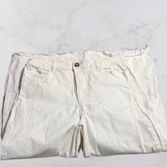 GB Junior's Size 17 Wide Leg White Jeans - Picture 2 of 4